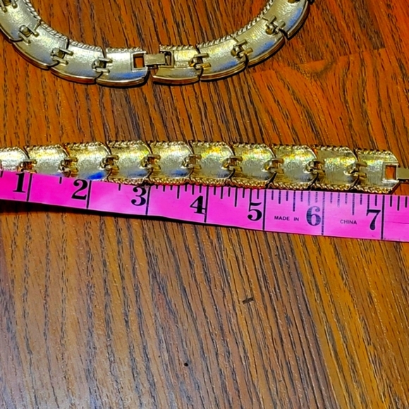 Butler Signed White Enamel & Gold Necklace Bracelet Set - Vintage Bold Look Z3 - Picture 5 of 6